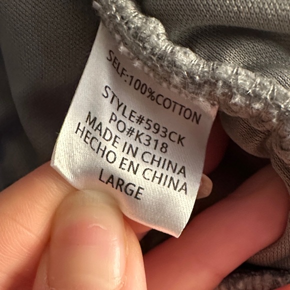 Aemi + Co Dixie Quilted Jacket in Grey – Size Large - Picture 8 of 8